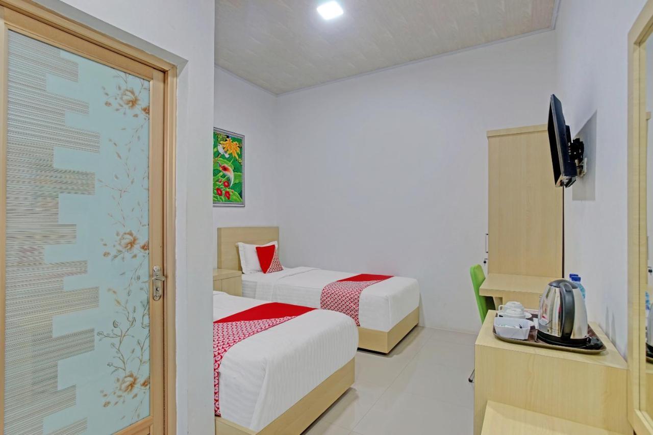 OYO 90404 Pringombo Homestay 2 Syariah Bandar Lampung Luaran gambar